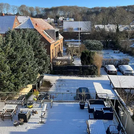 Centrally Located In The Heart Of With Lovely View Appartamento *